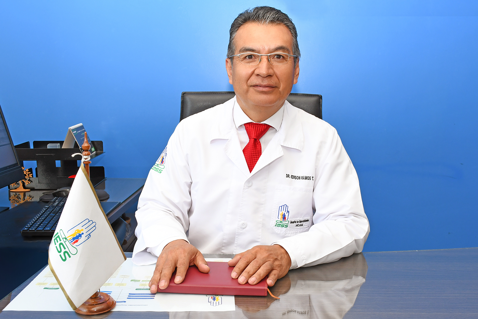 Dr_Edison_Ramos_Director_Medico_Low